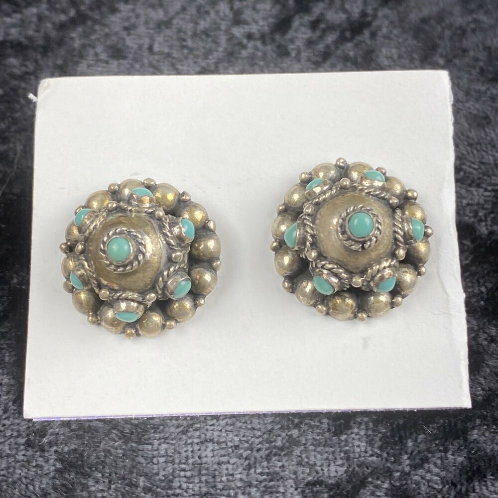 Vintage Native Sterling Silver Turquoise Petit Point Round Dome Post Earrings